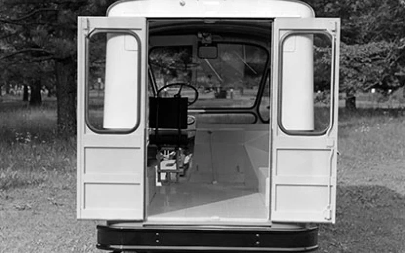 1961-Jp-Commerical-Fleetvan2