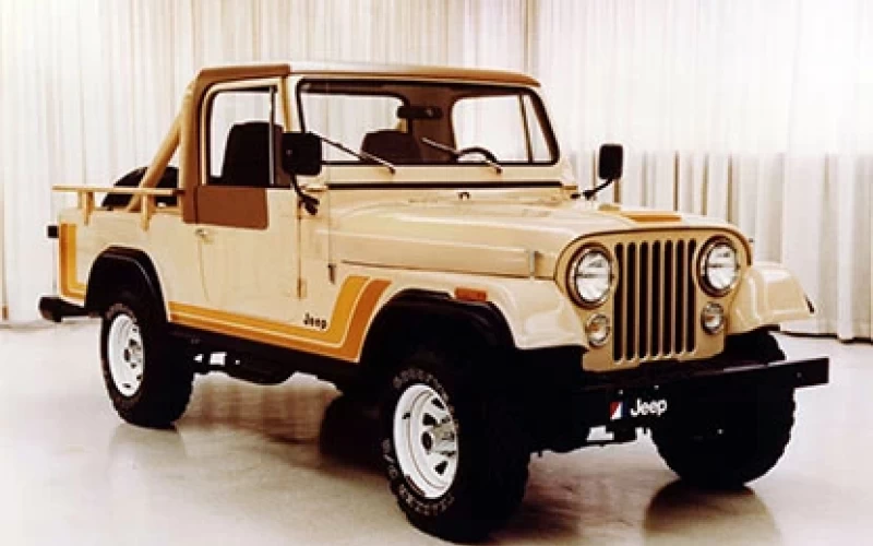 1981-Jp-CJ-8-Scrambler-frnt-rt2