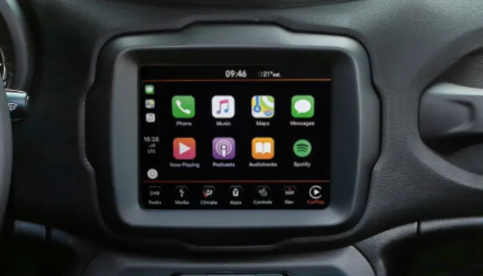 Apple CarPlay